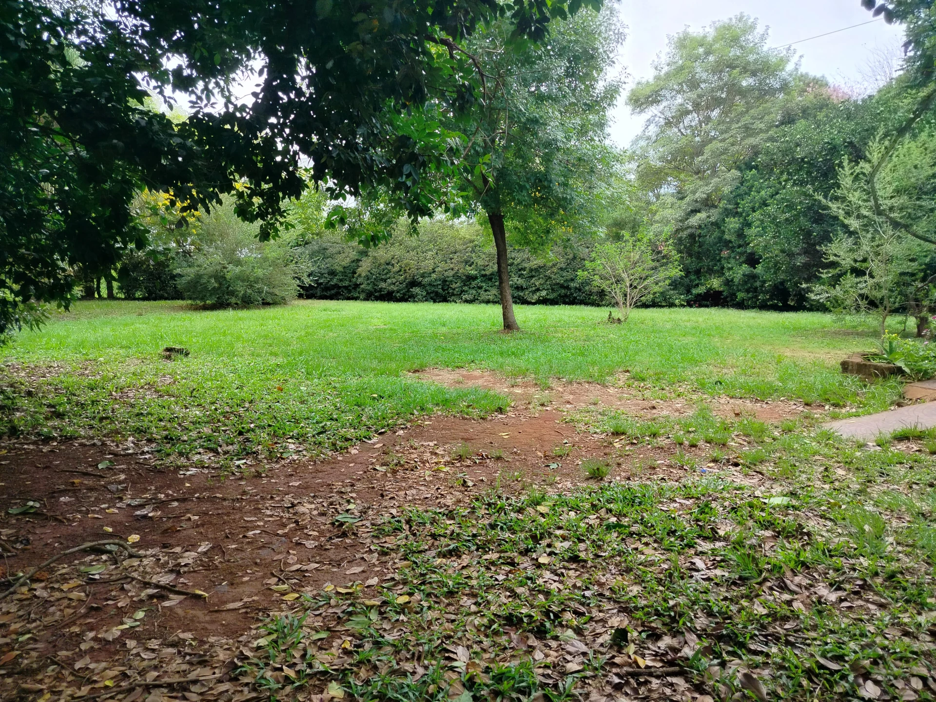 Casa en ALQUILER – Barrio Fátima