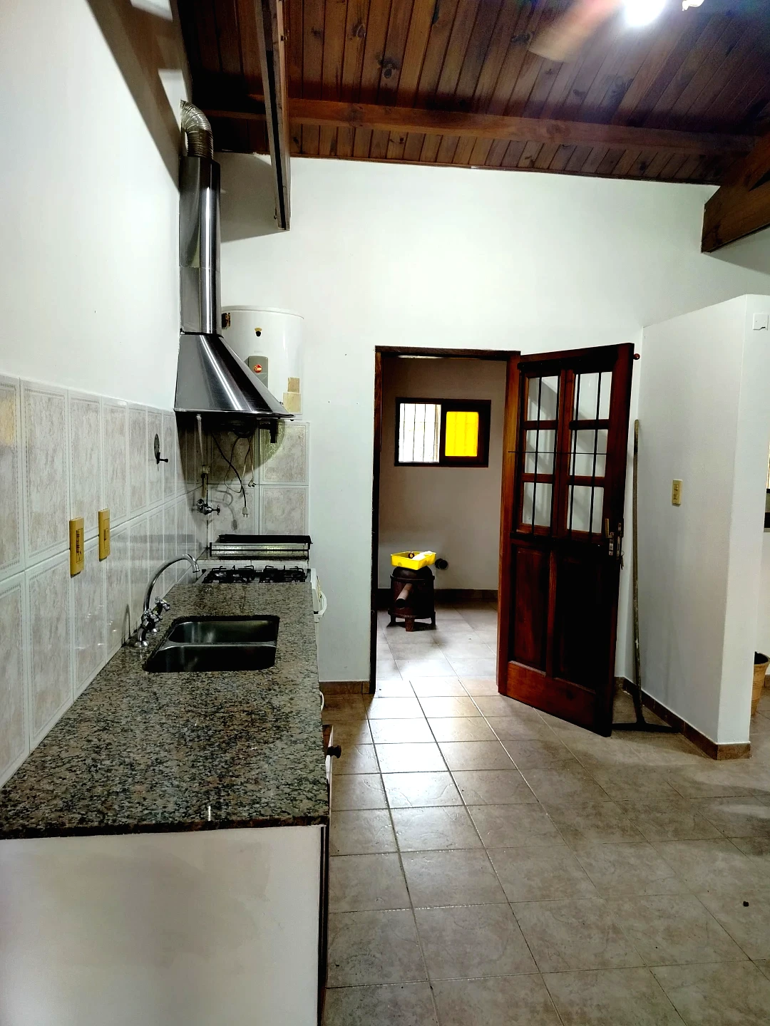 Casa en ALQUILER – Barrio Fátima