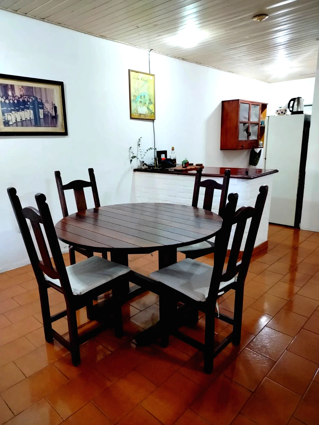 Casa AMOBLADA en ALQUILER – Barrio Motem