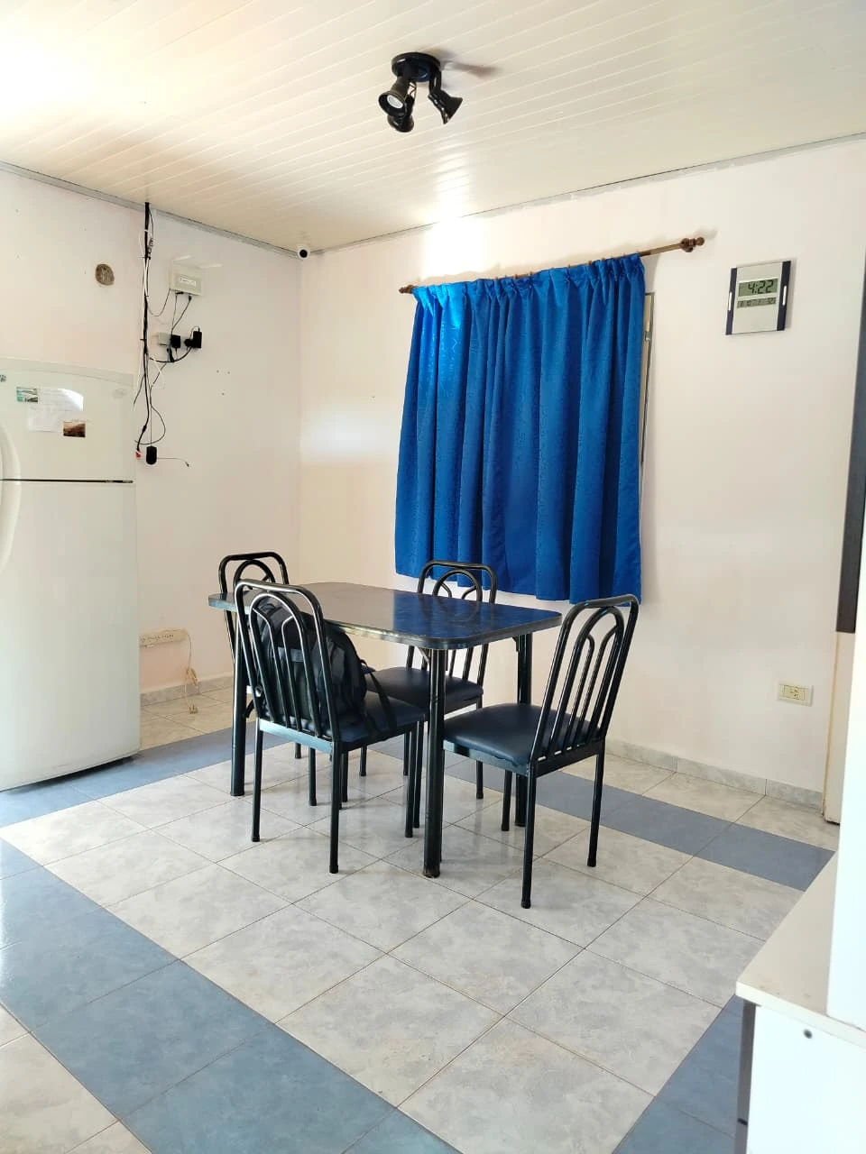 Casa AMOBLADA en ALQUILER - VENTA