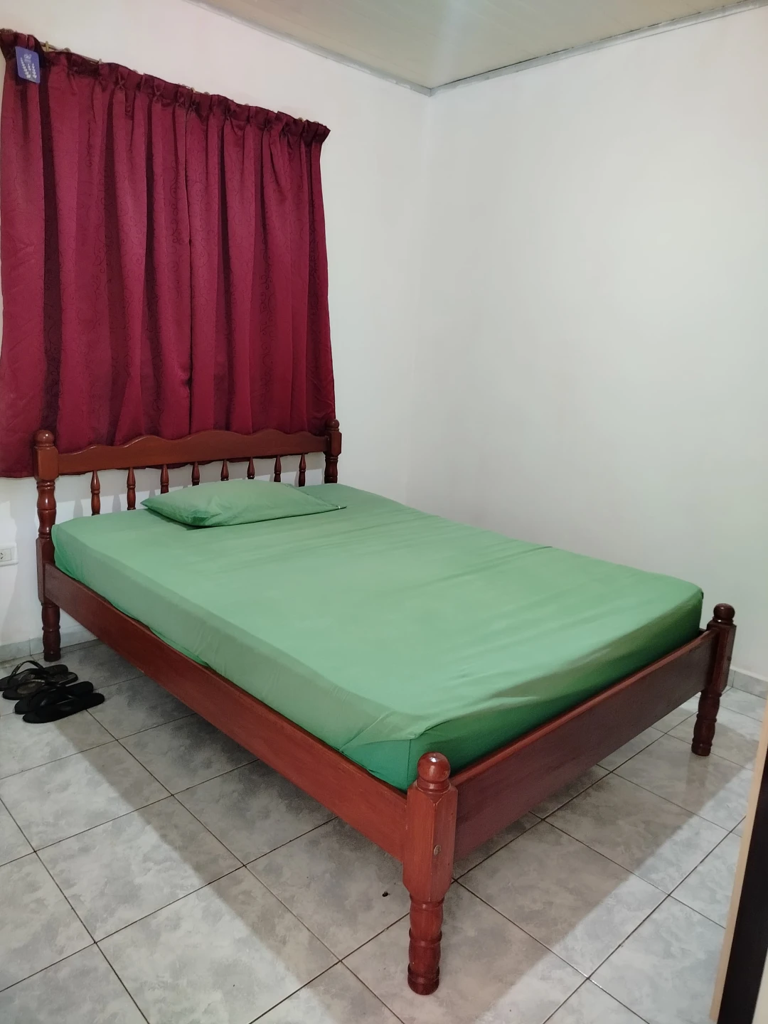 Casa AMOBLADA en ALQUILER - VENTA