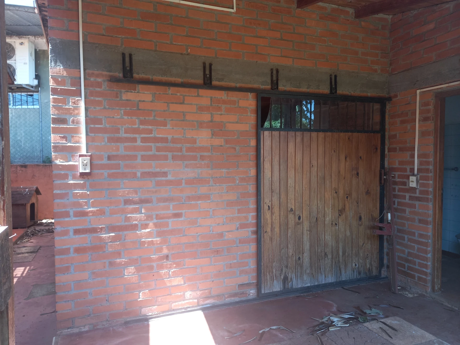 Casa en ALQUILER – Puerto Piray
