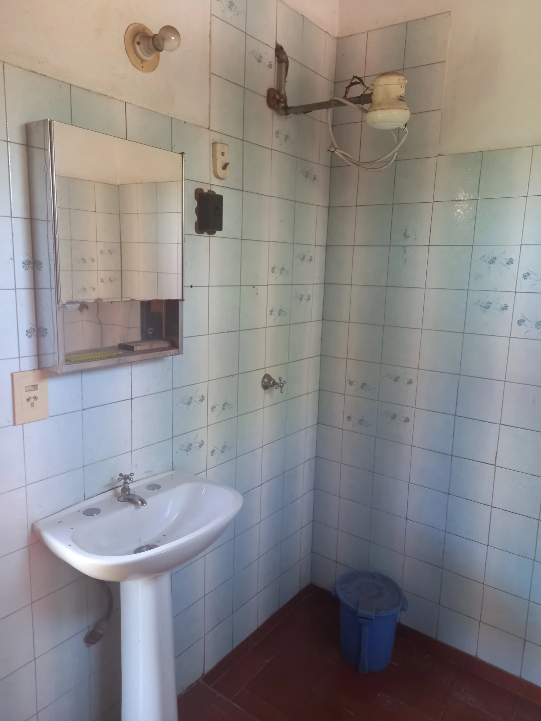 Casa en ALQUILER – Puerto Piray