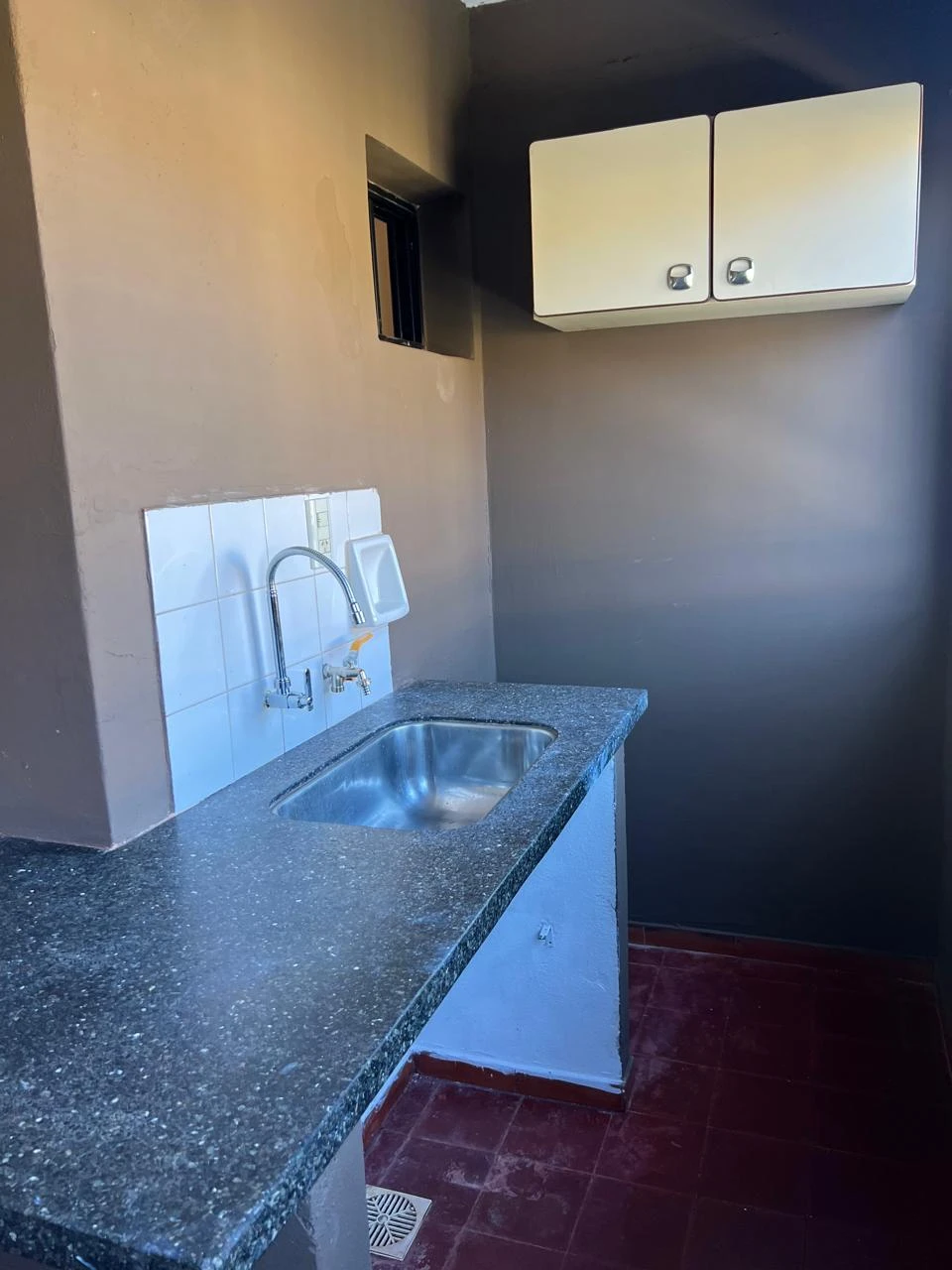 Dpto. en ALQUILER – Chacra 122 (Barrio Papel Misionero)