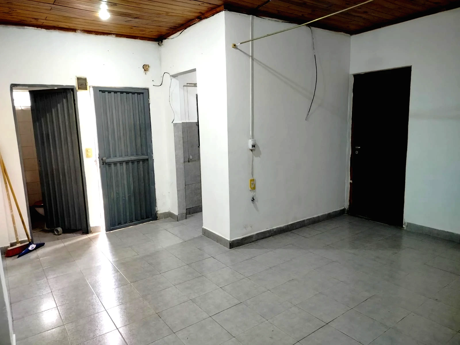 Monoambiente en ALQUILER – Franklin e Ituzaingó