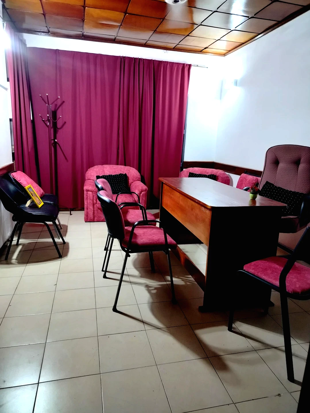 Oficinas en ALQUILER – Uso mensual o diario
