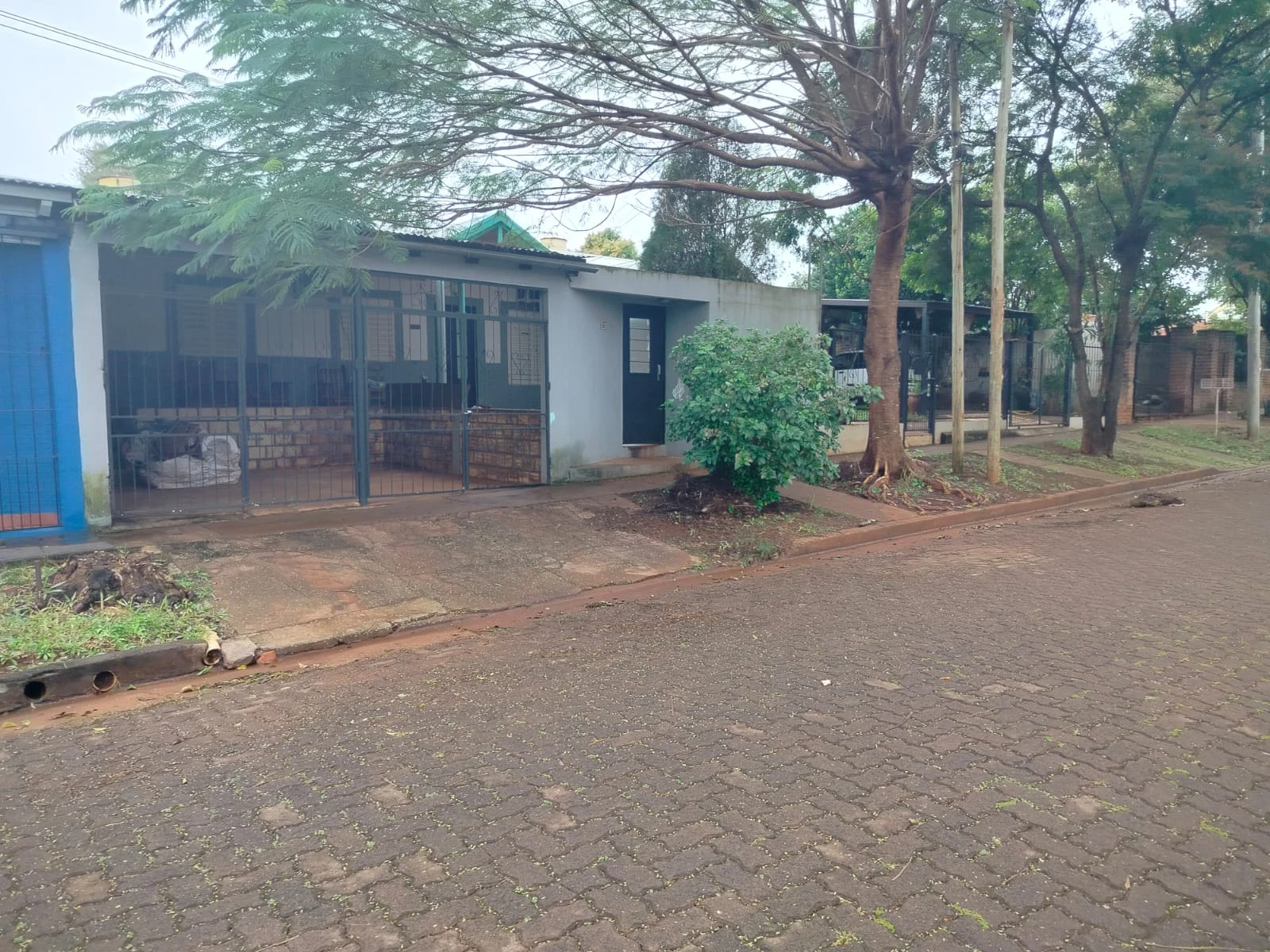 Casa en VENTA – Barrio Itaembé Miní