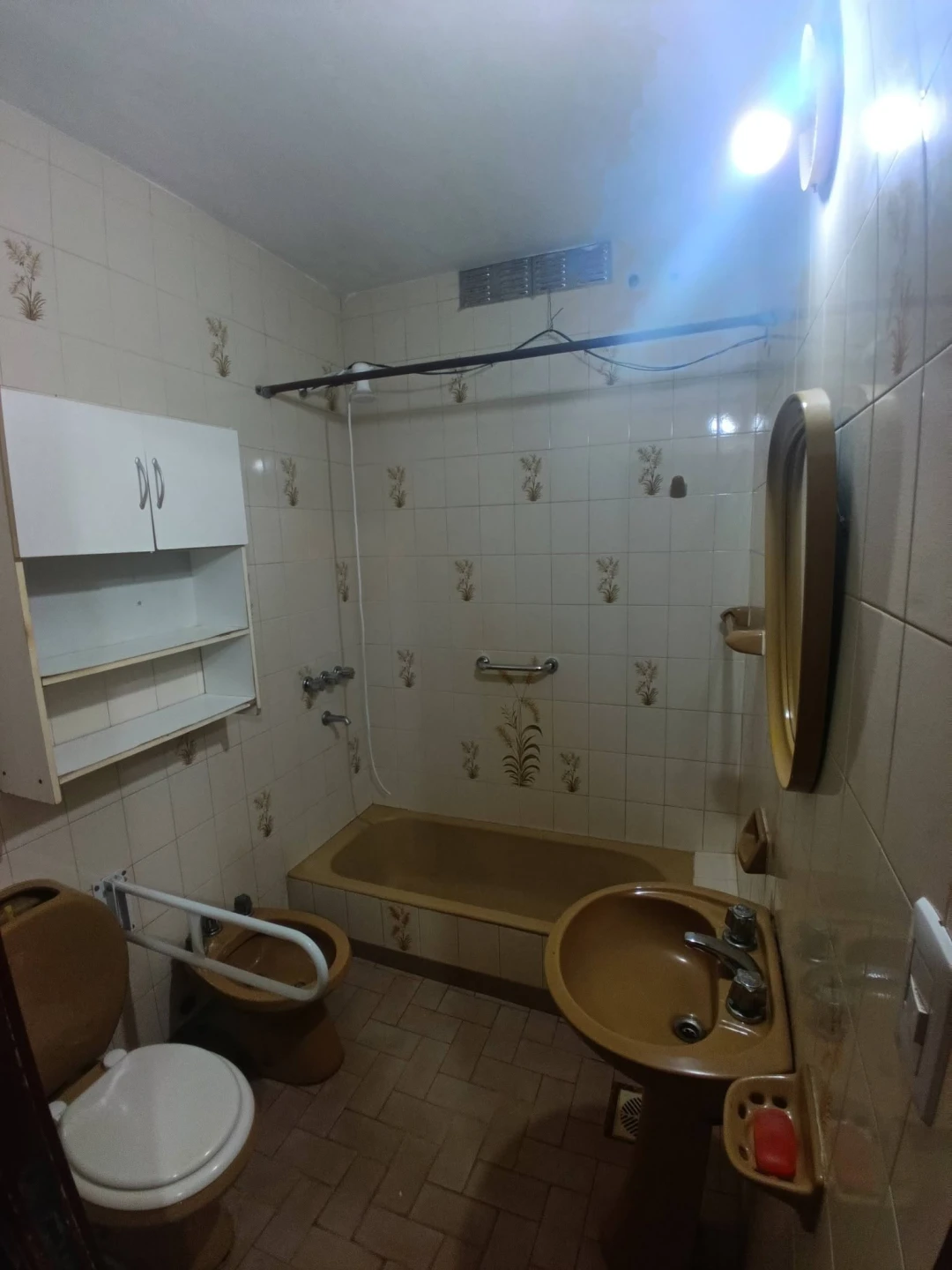 Casa en VENTA – Barrio Luz y Fuerza