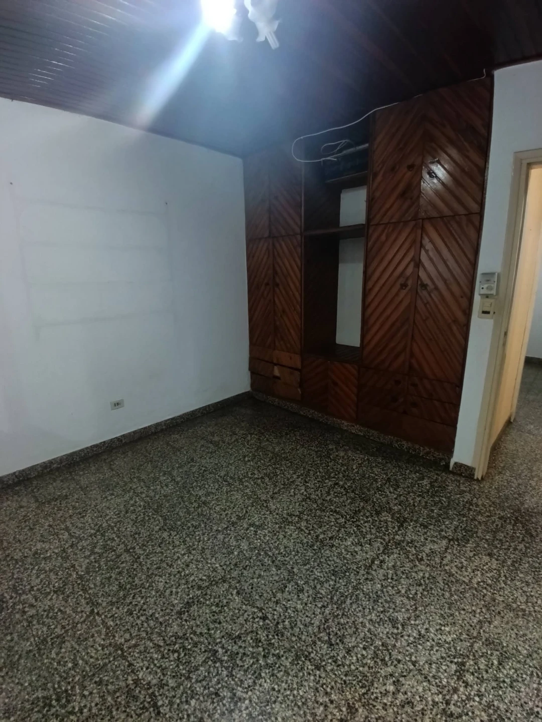 Casa en VENTA – Barrio Luz y Fuerza