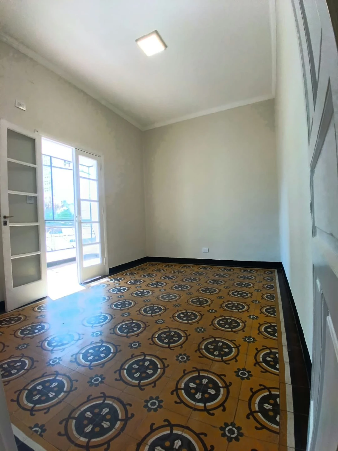 Dpto en ALQUILER – Micro Centro. Salta. SIN EXPENSAS