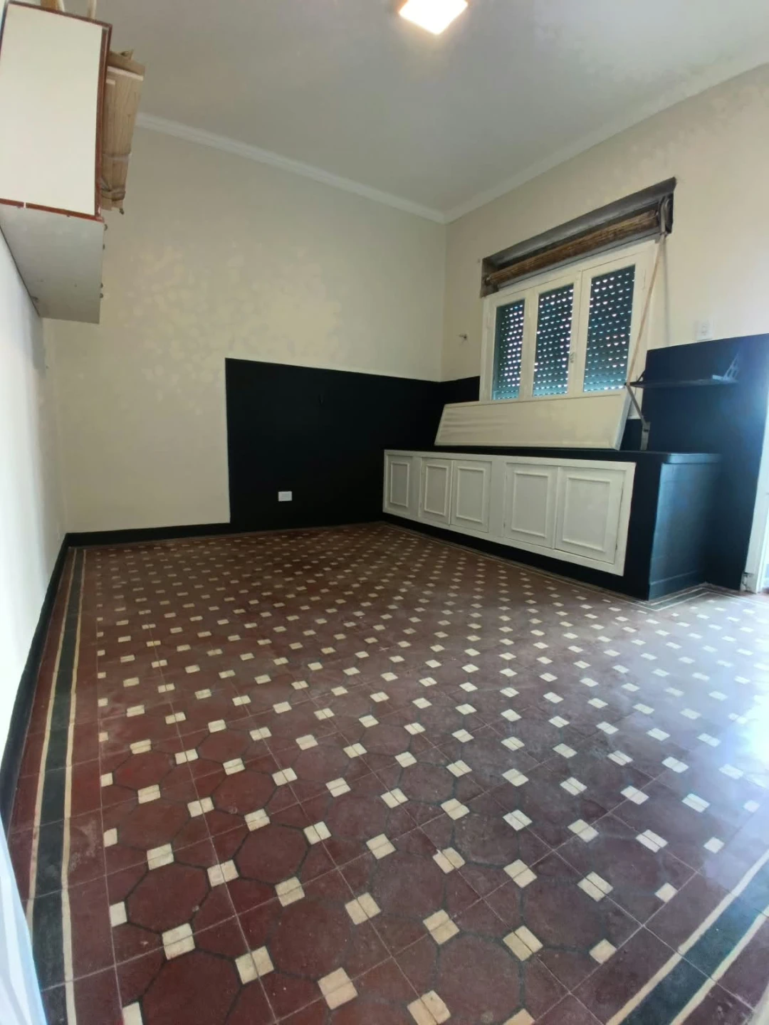 Dpto en ALQUILER – Micro Centro. Salta. SIN EXPENSAS